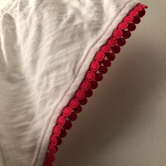 Vineyard Vines White Shirt w/ Pink Trim - Picture 3 of 5